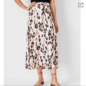 NWT Ann Taylor Leopard Skirt with Slit